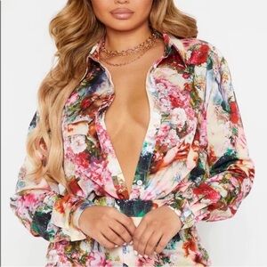 NWT PrettyLittleThing Renaissance Oversized Multicolor Floral Blouse Size 8